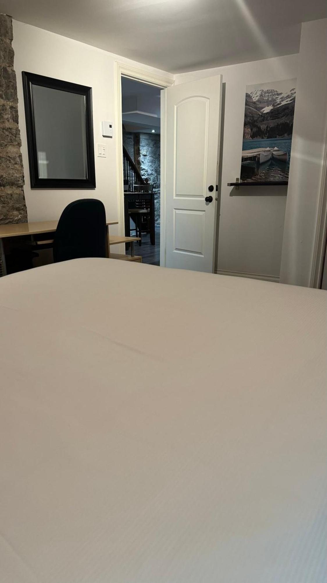 E-Hotel Des Grisons 魁北克 外观 照片