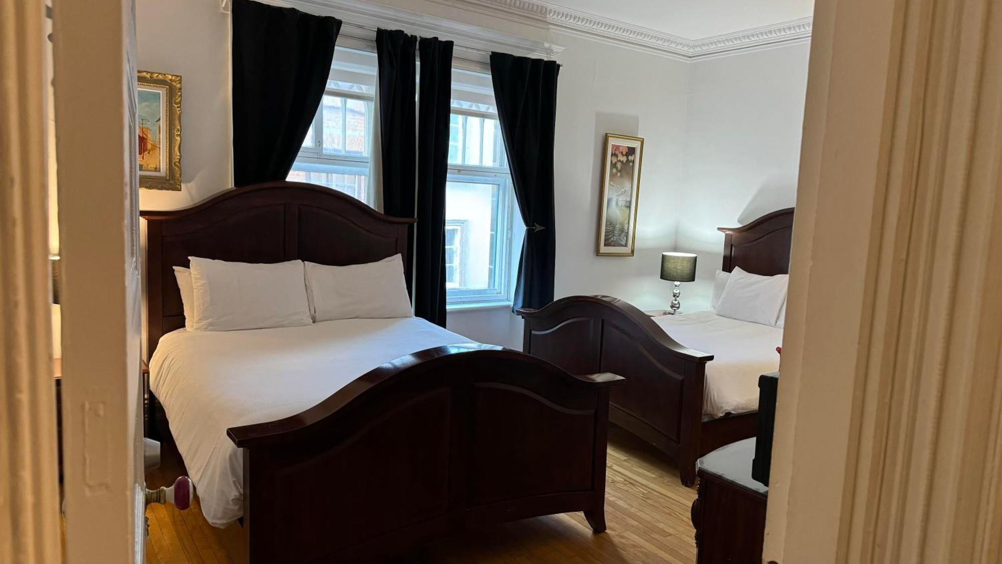 E-Hotel Des Grisons 魁北克 外观 照片