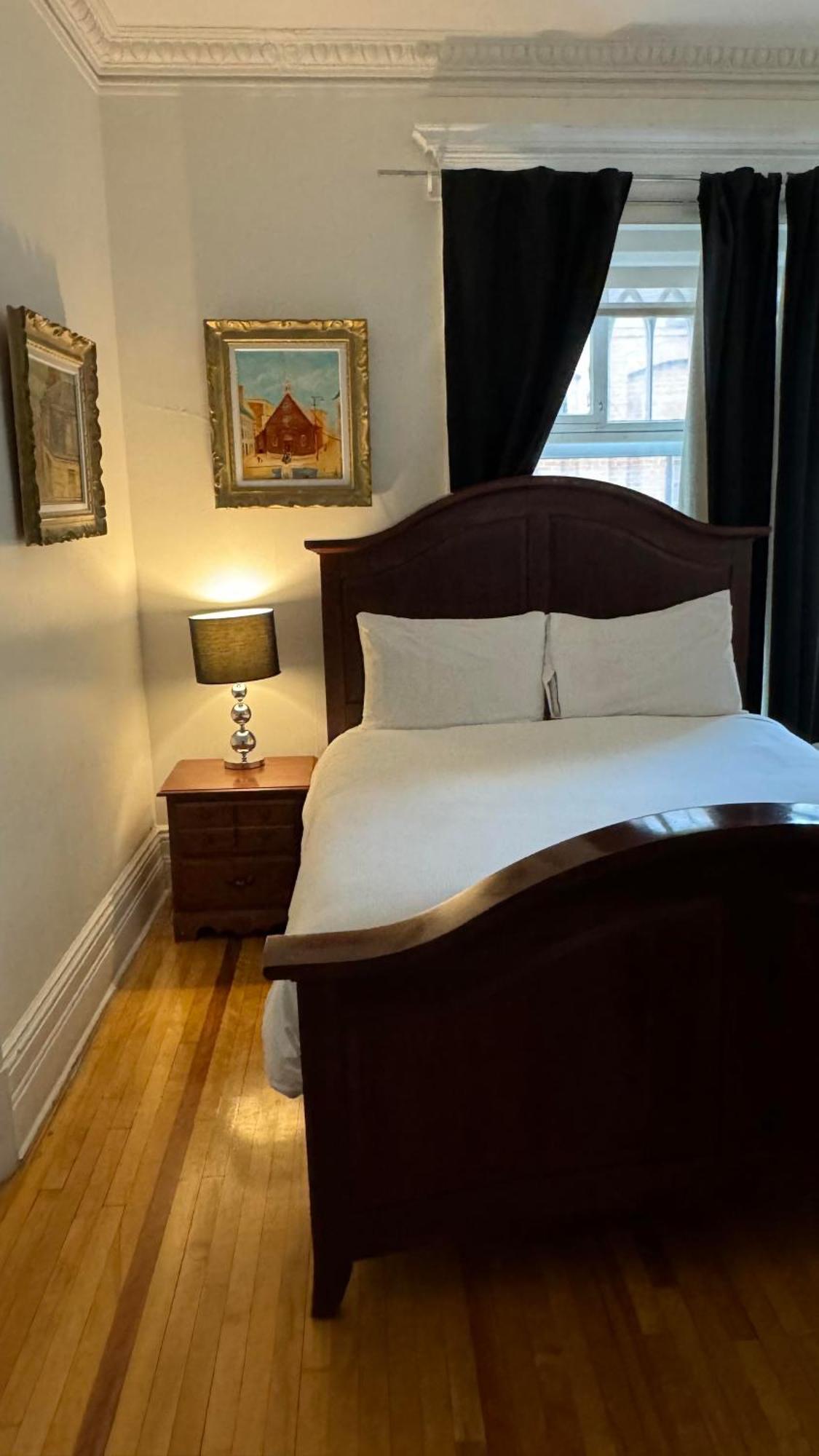 E-Hotel Des Grisons 魁北克 外观 照片